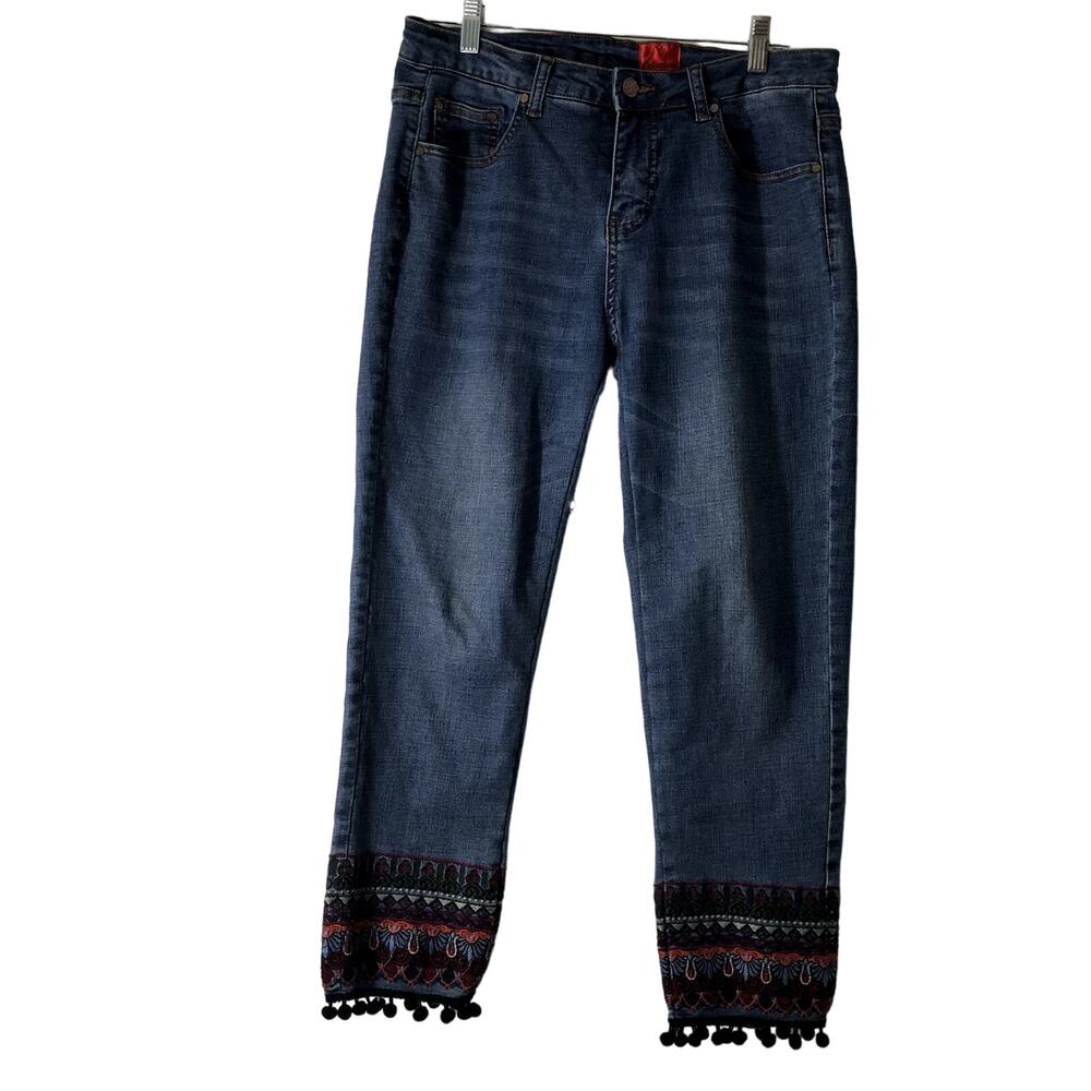 V-Cristina Women's Blue Jeans Embroidered Hem Size 8= A